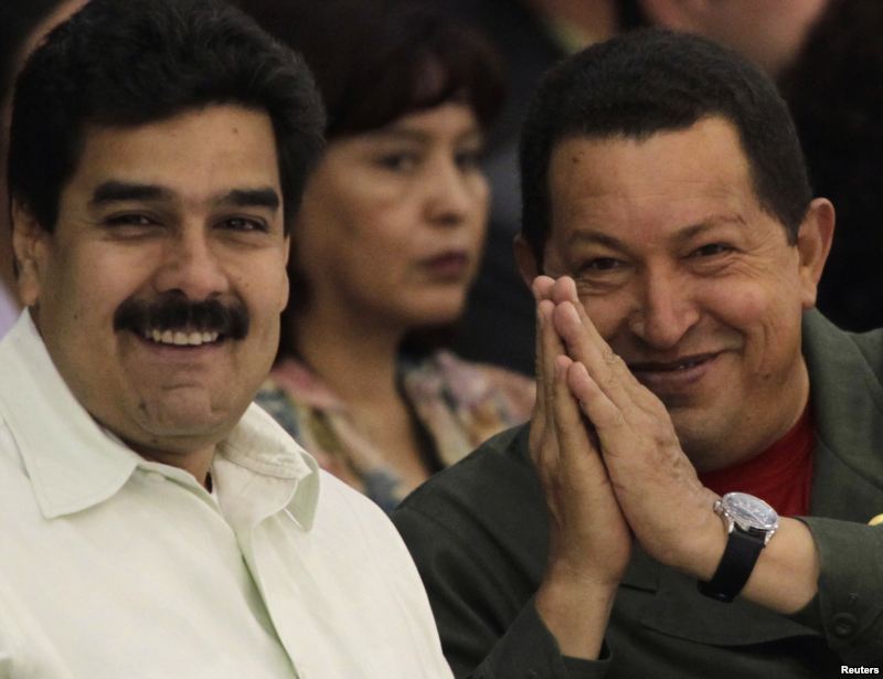 YBGHBT4AS5chavez_y_maduro