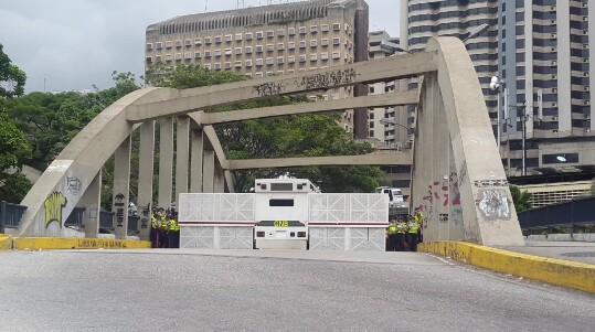 "Las Nalgas de Rómulo" bridge in Caracas