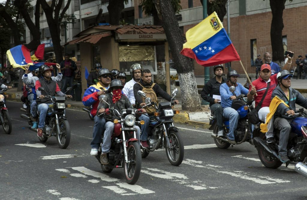ct-maduro-venezuela-motorcycle-gangs-201