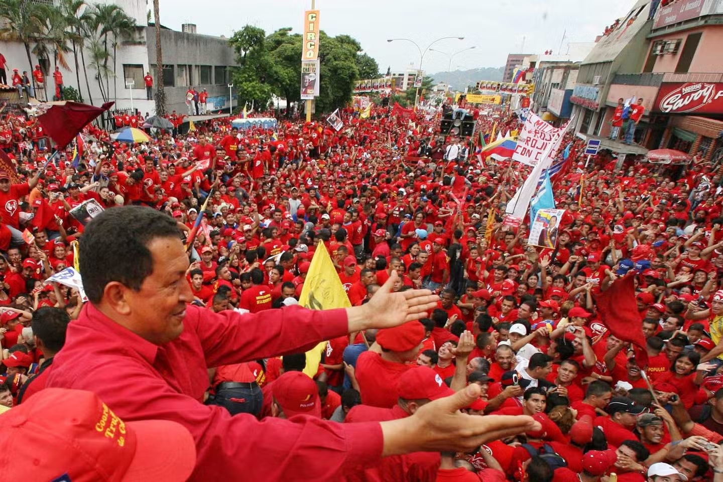 The Playbook and the Memoir of Venezuela’s Demise