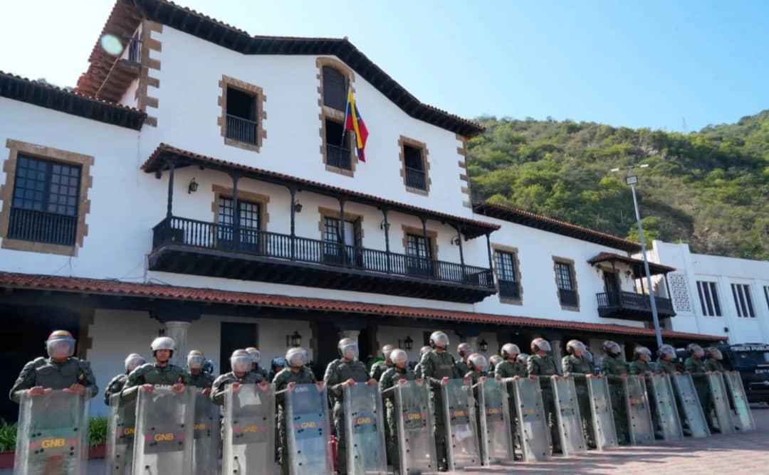 Are Venezuelans Preparing for War Against the US? Not In The Least